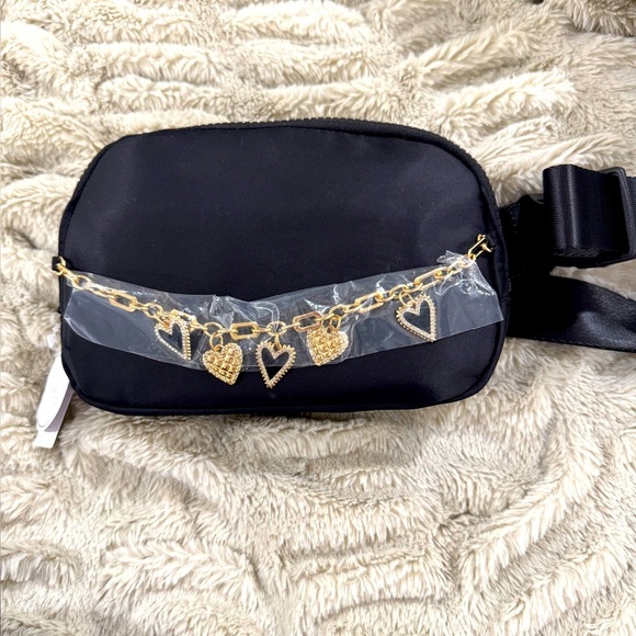 Handbags - Black Belt Bag with Gold Heart Charm Chain – NWT